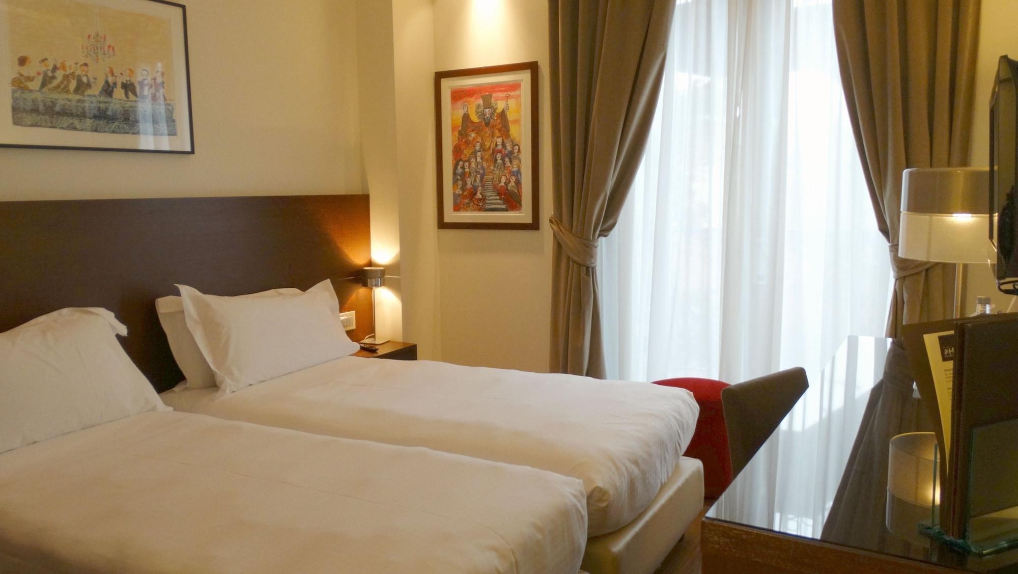Hotel Milano Scala Esterno foto